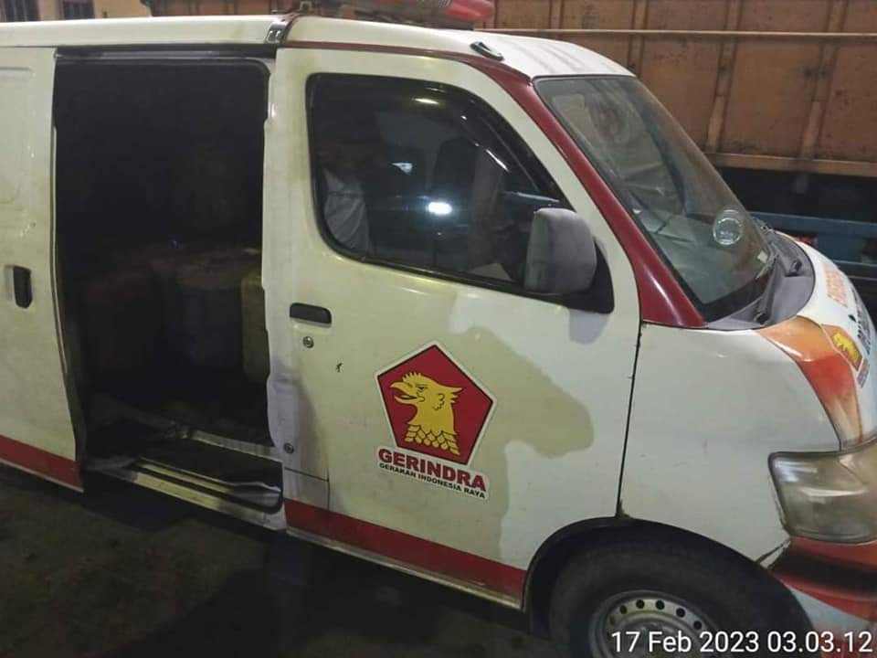 Ambulans Angkut Jerigen Berisi solar di SPBU Karo Viral, Begini Kata Gerindra