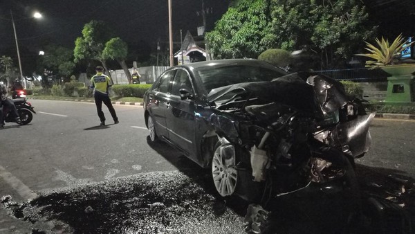 Polisi Sebut Sopir dan Penumpang Bugil Mobil Dinas Jambi Masih Pelajar SMA