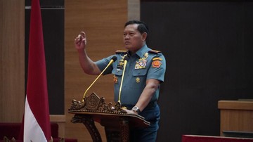 Panglima TNI Rotasi 84 Jabatan Perwira, Danpaspampres hingga Gubernur AAL