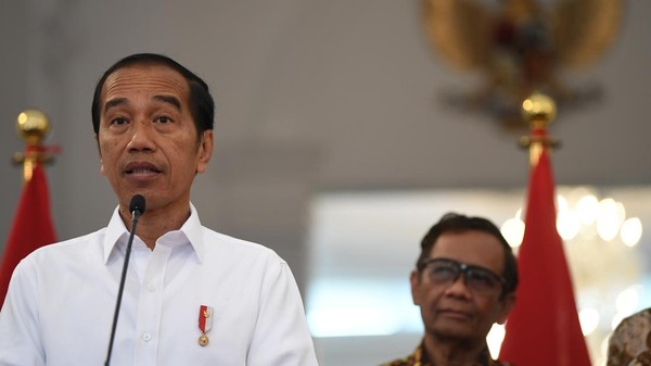 Isu Reshuffle Kian Mencuat, Jokowi: Tunggu Saja!