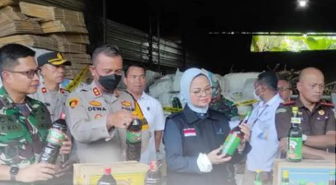 Pabrik Obat Tradisional Oplosan Digerebek BPOM, Ada Fenilbutazon Dalam Jamu