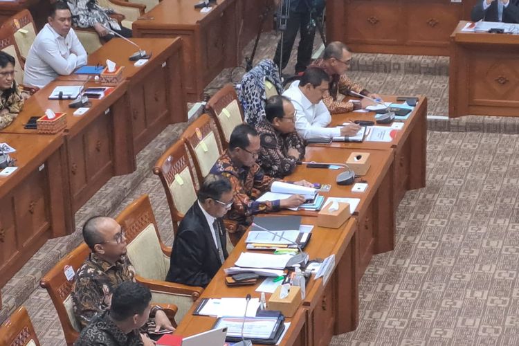 Dampingi Mahfud MD dalam Rapat Transaksi Janggal Rp349 T, Kehadiran Kabareskrim Bikin Kaget Komisi III DPR