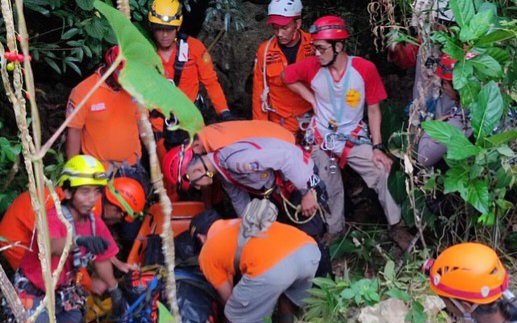 Jatuh dari Tebing Gua Braholo, Satu Anggota Mapala UNS Tewas