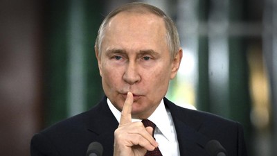 Sah! Rusia Keluar dari Perjanjian Nuklir