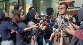 Geledah Kantor Kemenhub, KPK Sita Uang Rp5,6 Miliar