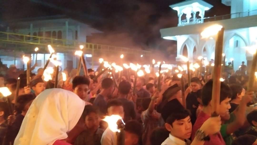 Malam Takbiran di Pematangsiantar Dimeriahkan Pawai Obor