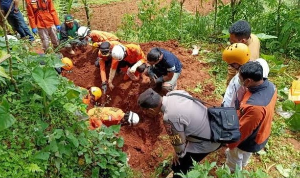 Tak Terima Ditagih, Dukun Pengganda Uang di Banjarnegara Bunuh 10 Kliennya