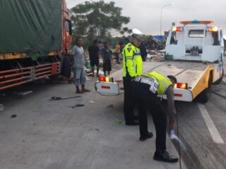 8 Kendaraan Alami Kecelakaan Beruntun di Tol Semarang-Solo, 6 Orang Tewas