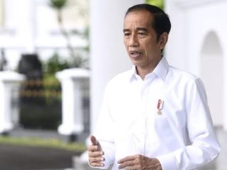 Isi Posisi Johnny Plate, Presiden Jokowi Tunjuk Mahfud sebagai Plt Menkominfo