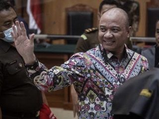 Hakim Vonis Irjen Teddy Minahasa Hukuman Penjara Seumur Hidup!