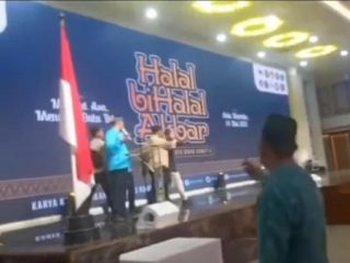 Viral! Halalbihalal Mahasiswa Batubara di Aula Gubsu Berujung Ricuh