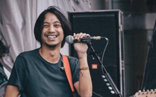 Fiersa Bersari Alami Kecelakaan, Nyaris Masuk Jurang