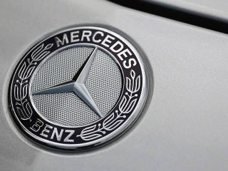 Soal Beli Mobil Bensin Bakal Dipersulit, Begini Kata Mercedes-Benz