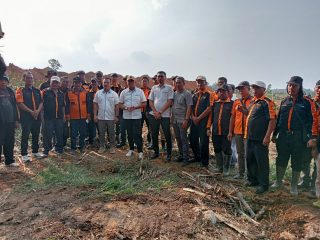 PTPN2 Bersihkan Lahan HGU 94 Kebun Limau Mungkur, Warga Terima Tali Asih