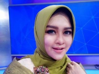 Alami KDRT, Presenter Zeda Salim Laporkan Suami ke Polisi