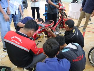 Tingkatkan SDM, PLN UID Lampung Gelar Pelatihan Konversi Motor Listrik ke Siswa SMK