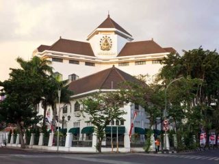 Gedung Wismilak Surabaya Digeledah Polda Jatim