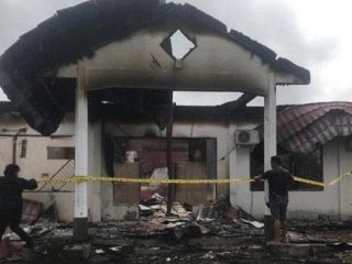 Kantor KPU Yakuhimo Hangus Terbakar, Polisi Selidiki Penyebabnya