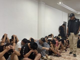Gerebek Markas Love Scamming di Batam, Polri Tangkap 88 Warga Negara China