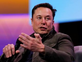 Ganti Nama Jadi X, Ellon Musk Lelang Barang-Barang Lama Twitter