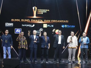 Ajang Indonesia Award 2023, PLN Mobile Raih Penghargaan Outstanding For Integrated Initiative 