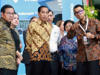 Puncak Festival LIKE 2023, PLN Paparkan Konsep Transisi Energi Menuju COP28 di Hadapan Presiden