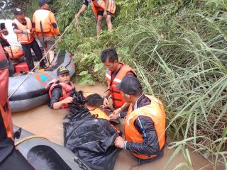 Hanyut di Sungai Bilah, Dio Ditemukan Tewas Setelah Tiga Hari Dicari