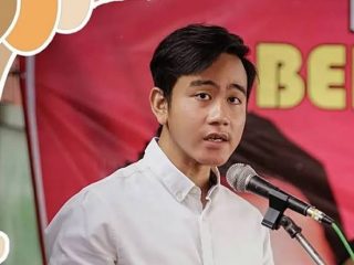 Ditanya terkait Statusnya di PDIP, Gibran: Biar Pimpinan Partai yang Menyampaikan