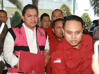 Anggota BPK Achsanul Qasasi Resmi Ditahan Kejagung!