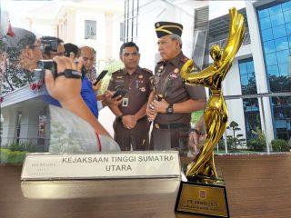 Seksi Penkum Bidang Intelijen Kejatisu Raih Juara 3 Kategori PIP Award Kejaksaan 2023