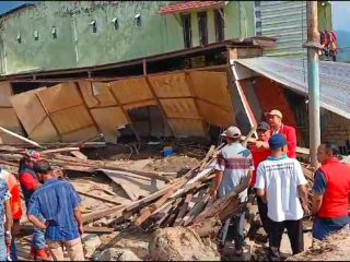 Anggota DPRA Desak BPBD Secepatnya Bersihkan Lokasi Banjir Bandang di Agara