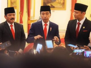 Jokowi Beri Sinyal Reshuffle Kabinet Lagi Usai Lantik AHY dan Hadi Tjahjanto