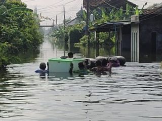Pencoblosan di Desa Undaan Lor Demak Ditunda karena Banjir