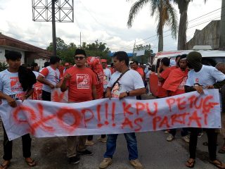 Dugaan Intimidasi Pemilih Mencuat, PSI Taput Gelar Aksi Protes ke KPU dan Bawaslu