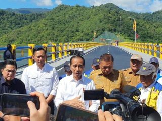 Resmikan Bendungan di Sulut, Jokowi Didampingi AHY hingga Basuki Hadimuljon