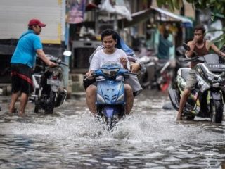 12 RT di Jakarta Dilanda Banjir Akibat Hujan Deras