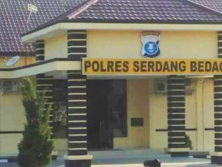 Polres Sergai Tebang Pilih, Tangkap Truk Pasir Tangkahan Kecil dan Biarkan Tangkahan Besar