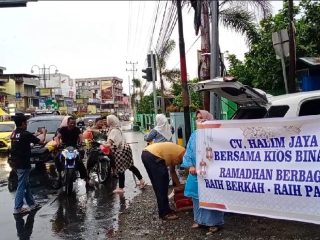 Distributor Pupuk CV Halim Jaya Bagikan 200 Paket Takjil ke Warga Aceh Tenggara