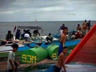 Kapal Jakarta–Lombok Tenggelam di Perairan Selayar, 22 Kru Dilaporkan Hilang