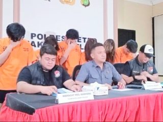 Terlibat Dugaan Kasus Narkoba, Selebgram Chandrika Chika Ditangkap Polisi