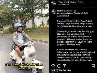 Istri Babe Cabita Lelang Vespa Almarhum, Hasilnya untuk Bangun Masjid dan Pesantren