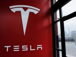 Tesla akan PHK 10% Tenaga Kerjanya Gegara Penjualan Turun