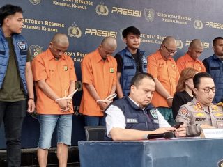 Polisi Gerebek Markas Judi Online Beromzet Rp30 Miliar di Depok