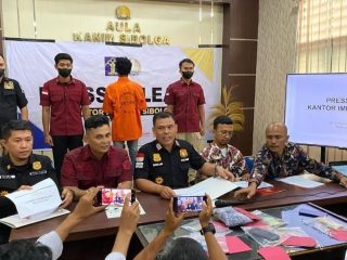 Setahun Kabur dari Rudenim Medan, WN Nepal DPO Imigrasi Berhasil Diringkus di Sibolga