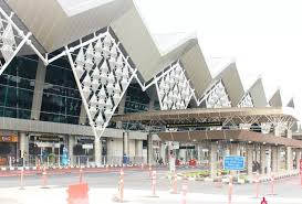 Bandara Sam Ratulangi Ditutup Sementara Imbas Erupsi Gunung Ruang