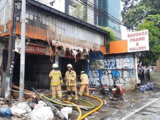 Polisi: 2 Korban Tewas Kebakaran Toko di Mampang Masih Anak-Anak