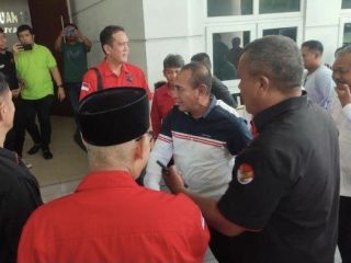 Eks Gubernur Sumut Edy Rahmayadi Resmi Daftar Jadi Bacalon Gubsu ke PDIP