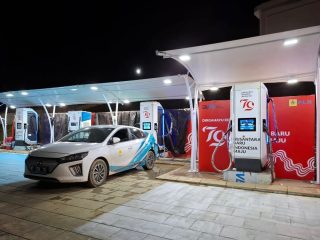 PLN Keren! 18 SPKLU Siap Melayani Kendaraan Listrik HUT RI ke 79 di IKN