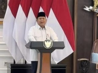 Tak Sampai Rp 1 Juta, Prabowo Minta THR Ojol Ditambah