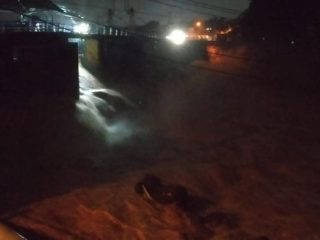 Hujan Deras Masih Guyur Puncak Bogor, Status Bendung Katulampa Naik Jadi Siaga 3